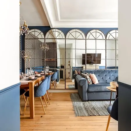 Apartment V3 Vibrant Luxurious Steps From Trocadero *