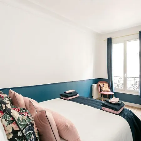 Apartment V3 Vibrant Luxurious Steps From Trocadero